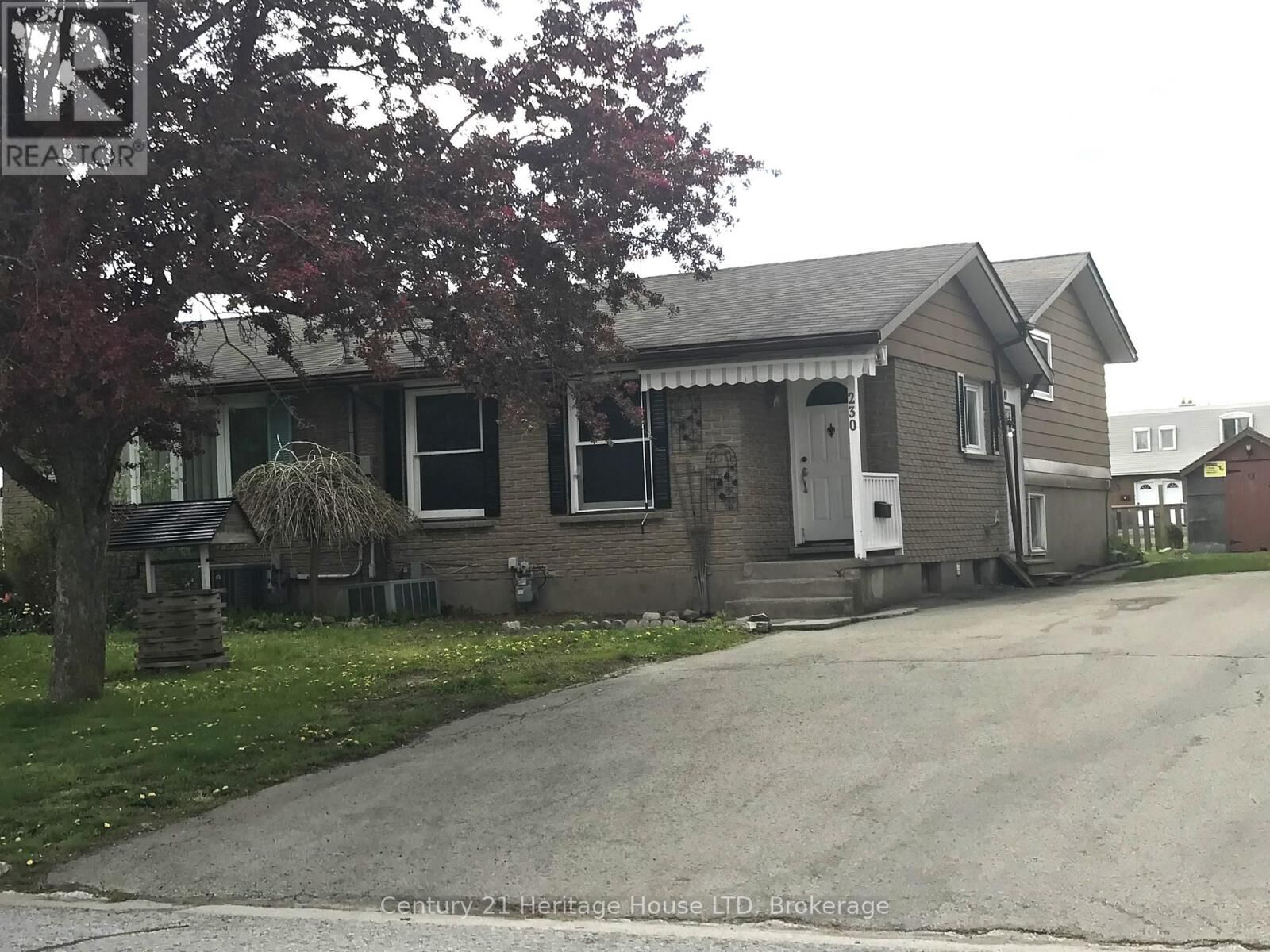 Property Photo:  230 Hospital Drive  ON L2A 5X1 