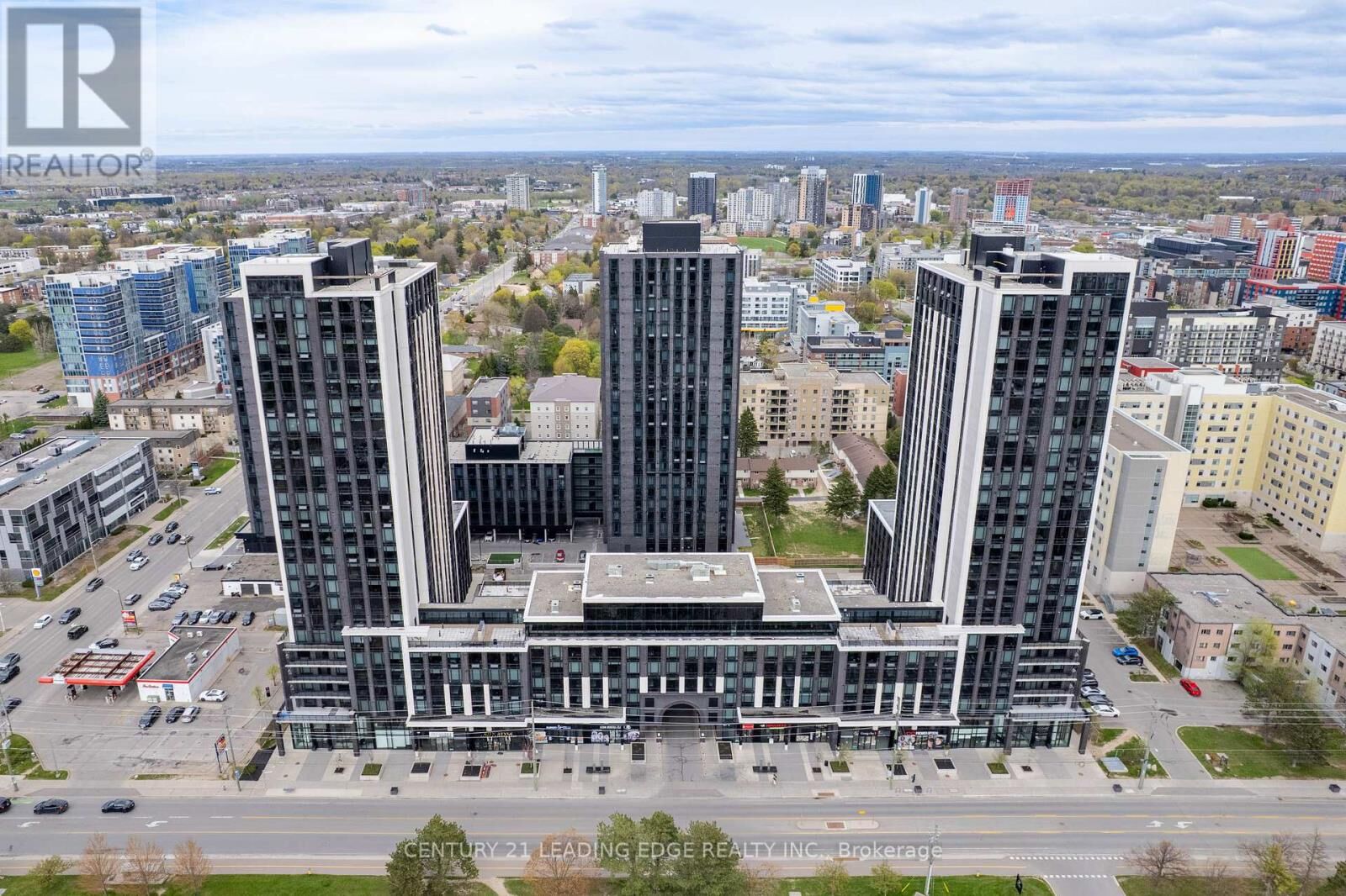 Property Photo:  330 Phillip Street C533  ON N2L 3W9 