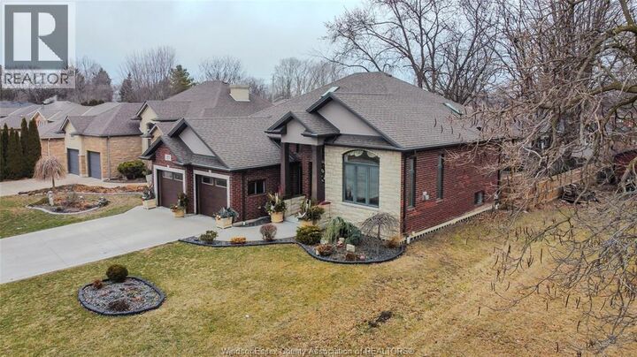 Property Photo:  375 Grondin Street  ON N9J 3R2 