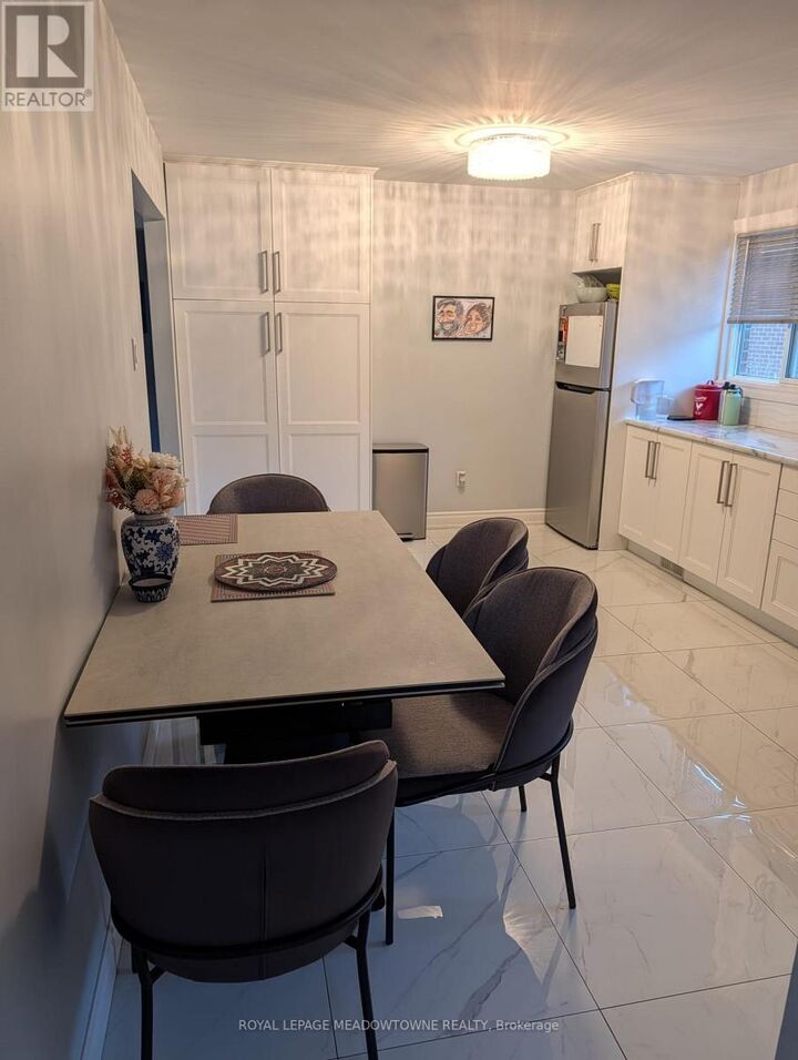 Property Photo:  134 Chalfield Lane  ON L4Z 1L2 