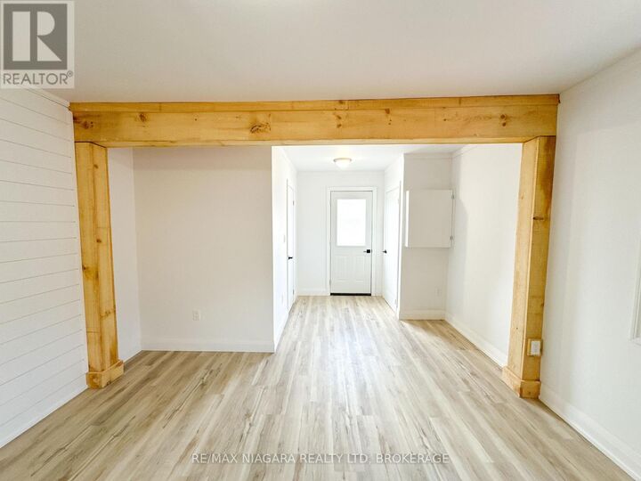 Property Photo:  233 Pelham Road  ON L2S 1W8 