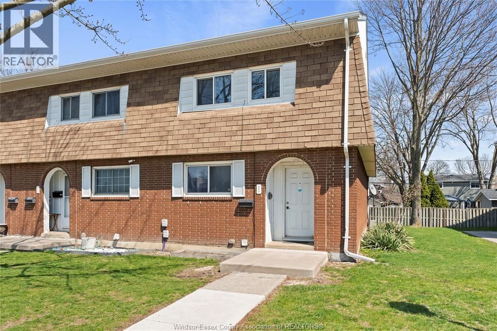 Property Photo:  5513 Coronation  ON N8T 1B2 