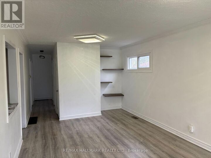 Property Photo:  64 Dale Avenue  ON M1J 3J5 