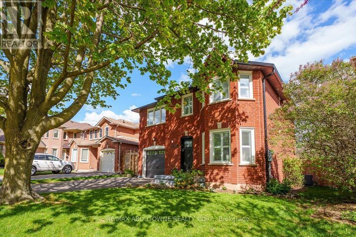 Property Photo:  1399 Cobbler Lane  ON L6M 3C1 