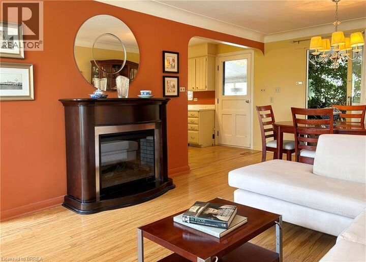 Property Photo:  38 Slater Street  ON N3T 4N9 