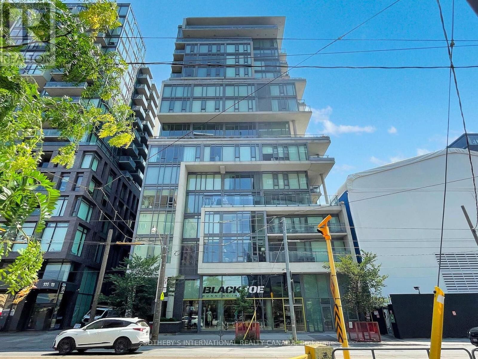 Property Photo:  95 Bathurst Street 1204  ON M5V 0H7 