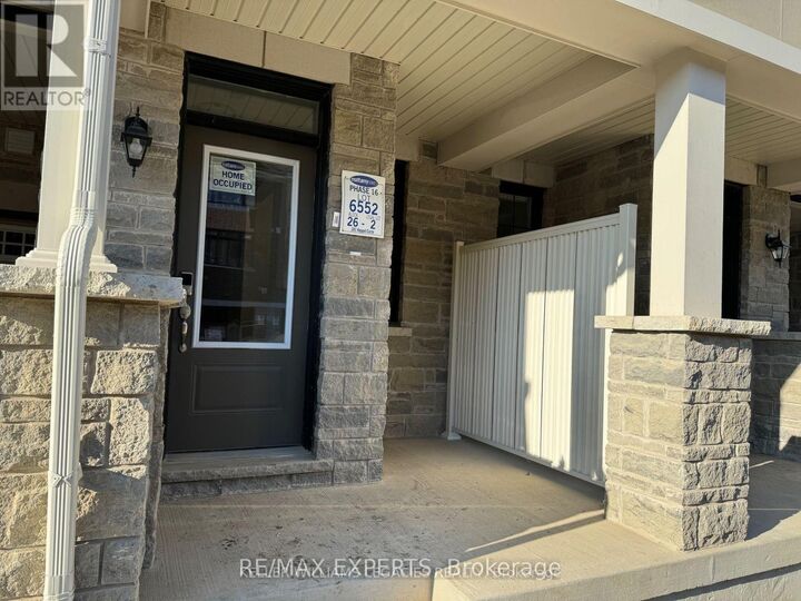 Property Photo:  181 Keppel Circle  ON L7A 0B6 