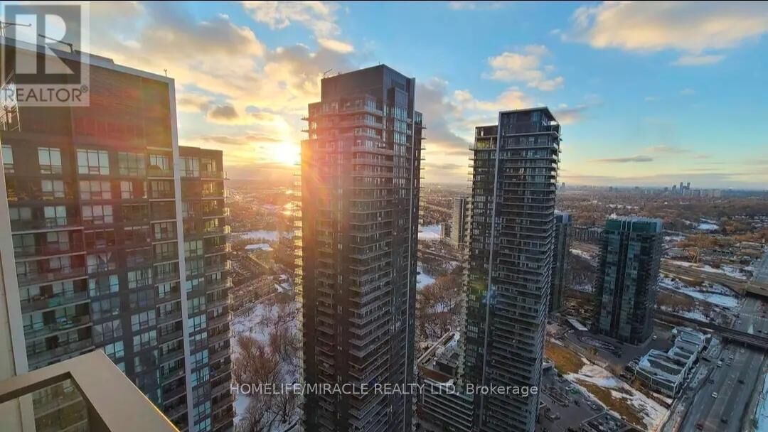 Property Photo:  2200 Lakeshore Boulevard West 4705  ON M8V 1A4 