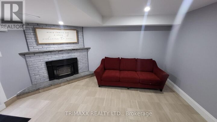 Property Photo:  19 St Andrews Boulevard Bsmt  ON M9R 1V9 