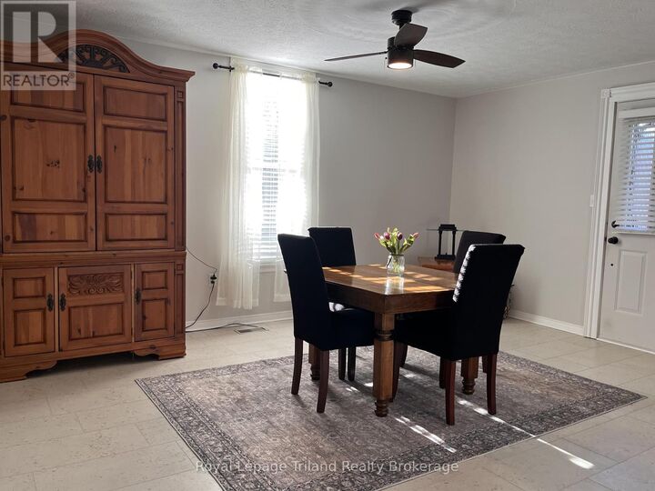 Property Photo:  14 Elgin Street West  ON N0J 1P0 