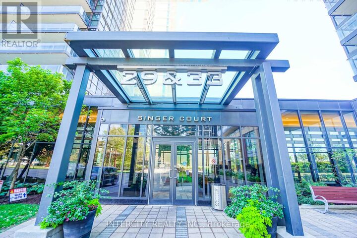 Property Photo:  29 Singer Court 3002  ON M2K 0B3 