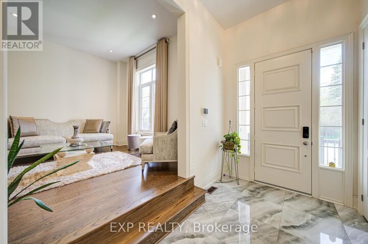 Property Photo:  163 Hillsview Drive  ON L4C 2R4 