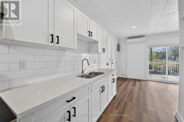 Property Photo:  215 King Street 1  ON L0S 1J0 