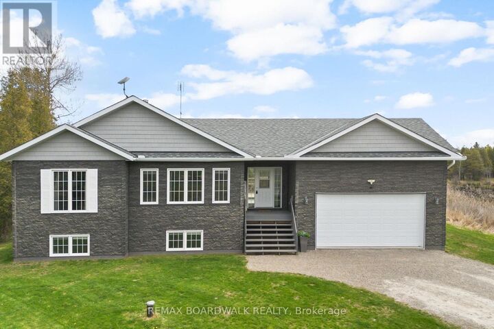 Property Photo:  661 Pinery Road  ON K7A 4S7 