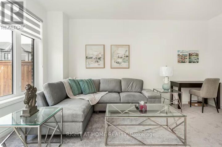 Property Photo:  Sandy Ridge Common North 11  ON L2G 3L9 