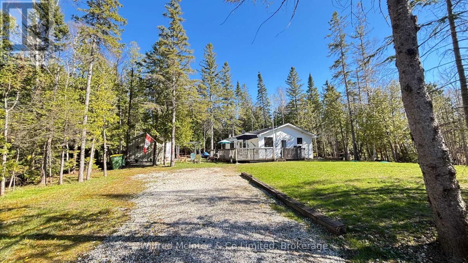 Property Photo:  26 Thompson Avenue  ON N0H 2L0 