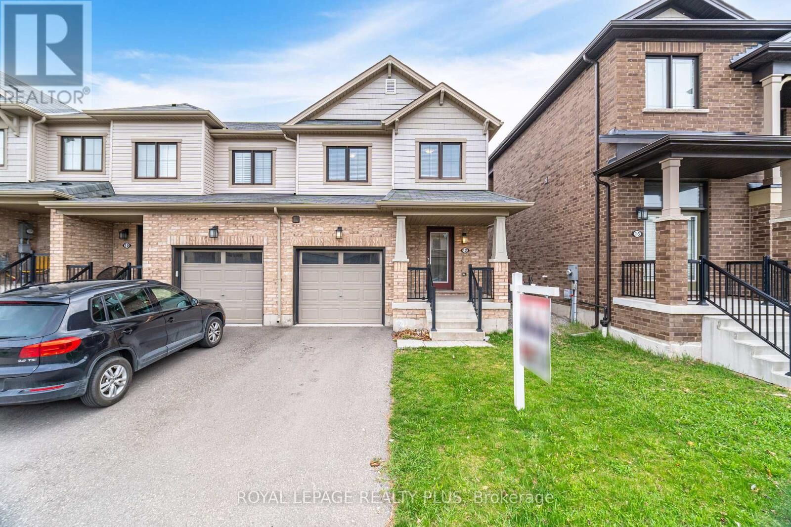 Property Photo:  12 Pagebrook Crescent  ON L8J 0K7 