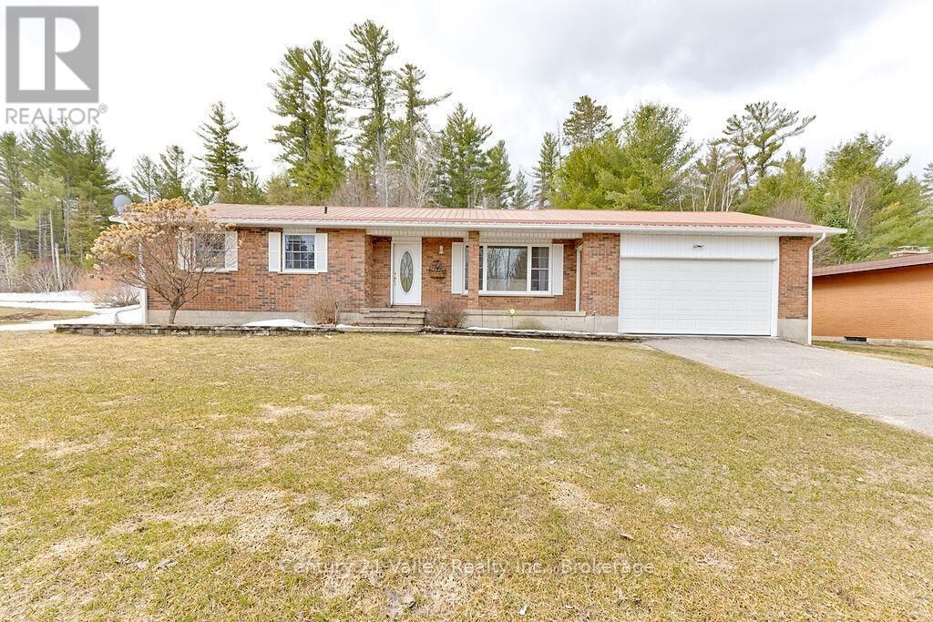 Property Photo:  107 Augsburg Road  ON K0J 1T0 
