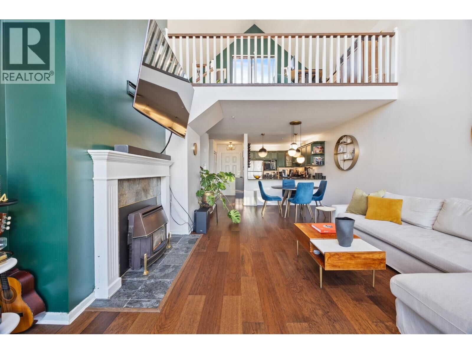 Property Photo:  48 Richmond Street 406  BC V3L 5P4 