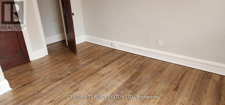 Property Photo:  35 Jane Street 4  ON M6S 3Y3 