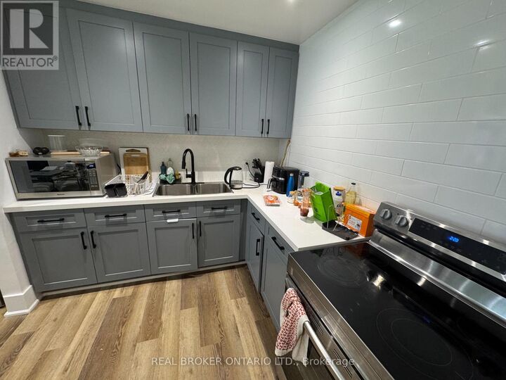 Property Photo:  50 Benson Avenue 2B  ON L4C 4E6 