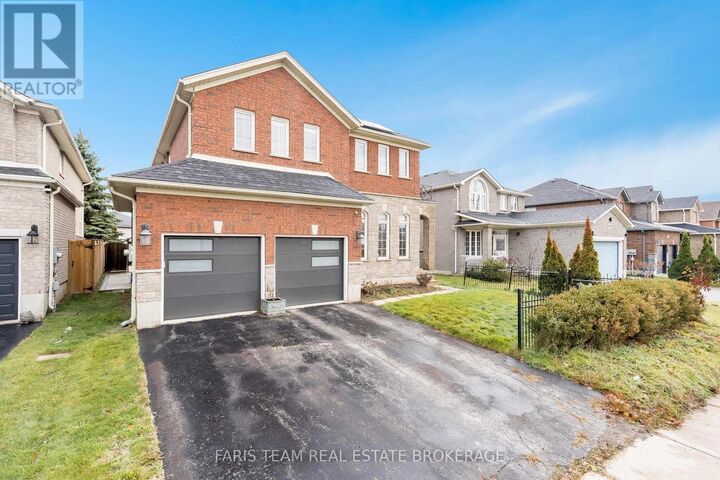 Property Photo:  3 Prince William Way  ON L4N 0Y9 