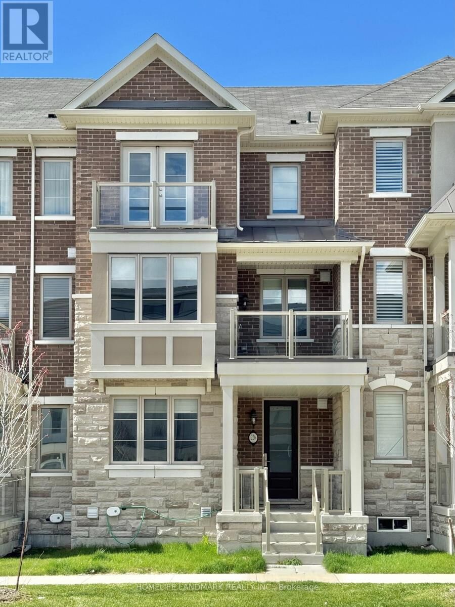 Property Photo:  226 Rustle Woods Avenue  ON L6B 1R3 