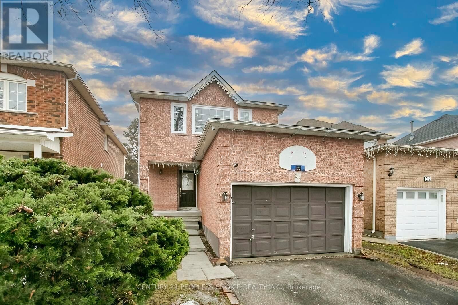 Property Photo:  20 Letty Avenue  ON L6Y 4T3 