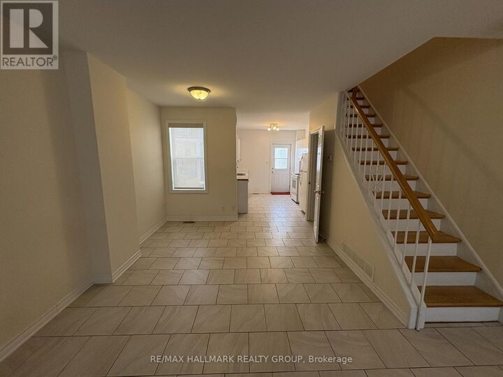 Property Photo:  238 Cumberland Street  ON K1N 7H5 