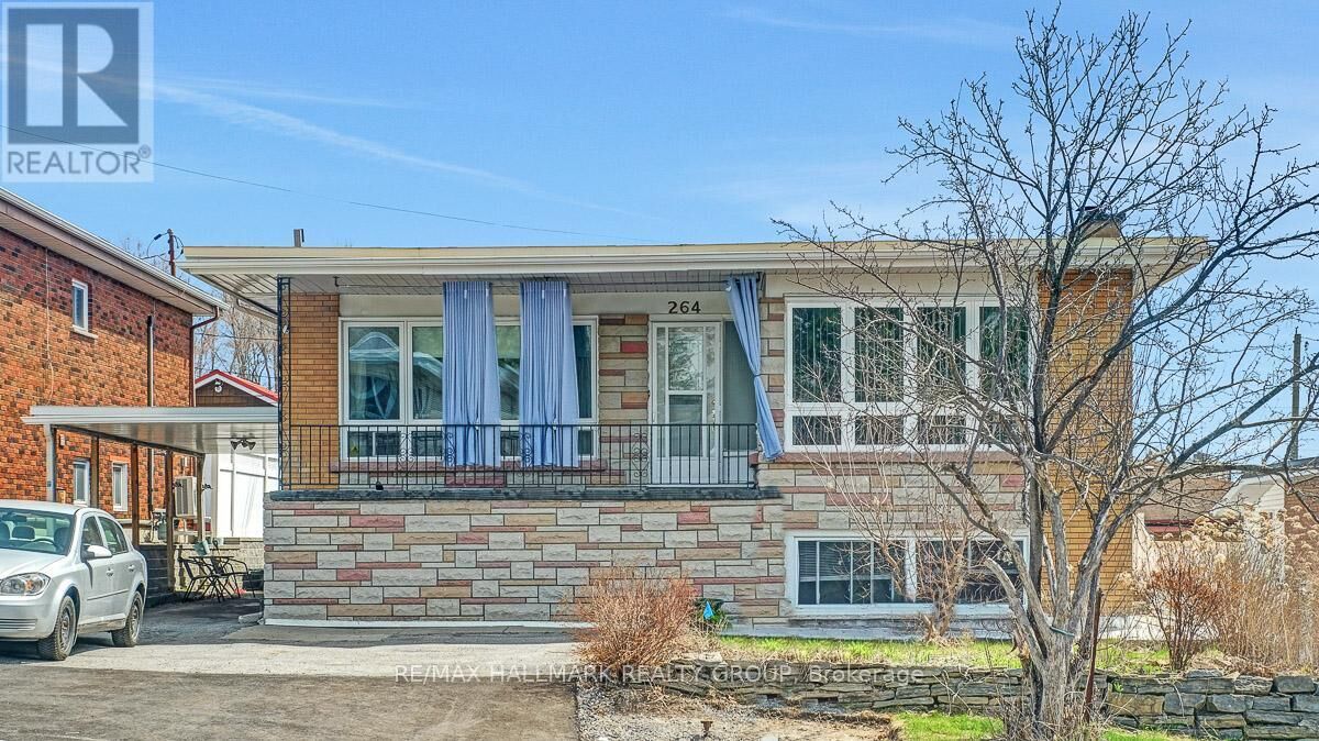 Property Photo:  264 Michel Circle 2  ON K1L 7P9 