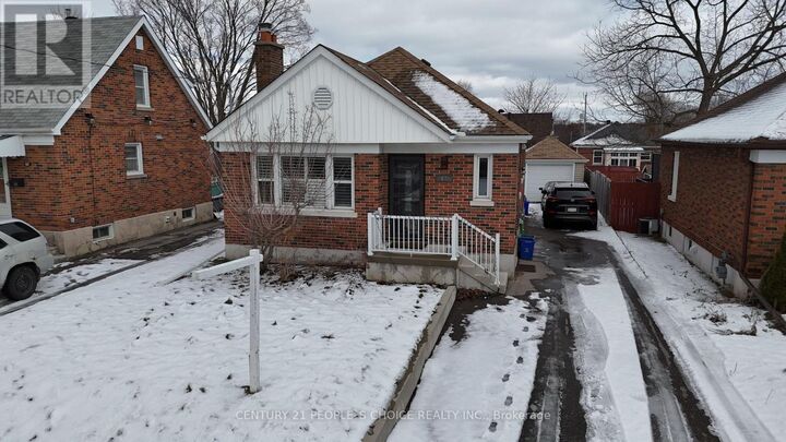 Property Photo: 67 Highland Avenue Main Floor ON L1H 6A4