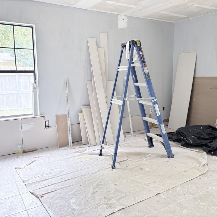 Property Photo:  1321 Sunshine Drive  FL 32539 