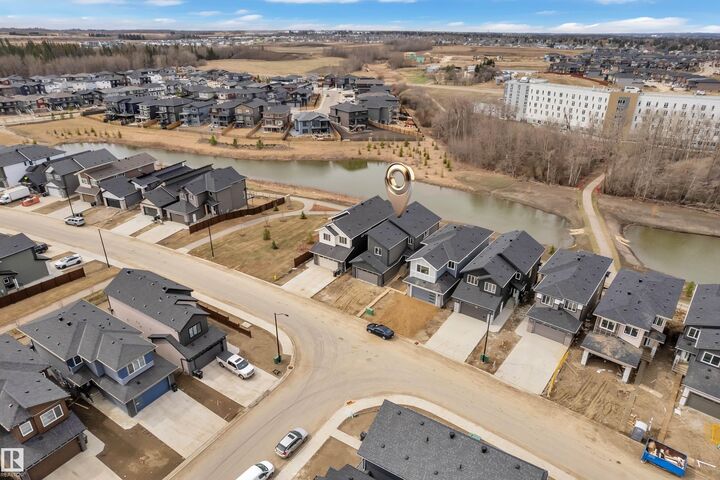 Property Photo:  39 Norwyck Way  AB T7X 4E9 