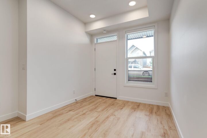 Property Photo:  16231 19 Avenue SW 24  AB T6W 5C6 