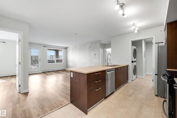 Property Photo:  7343 South Terwillegar Drive NW 2406  AB T6R 0M2 