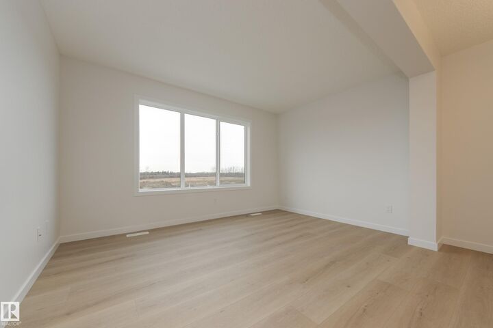 Property Photo:  17234 4 Street NW  AB T5Y 4G5 