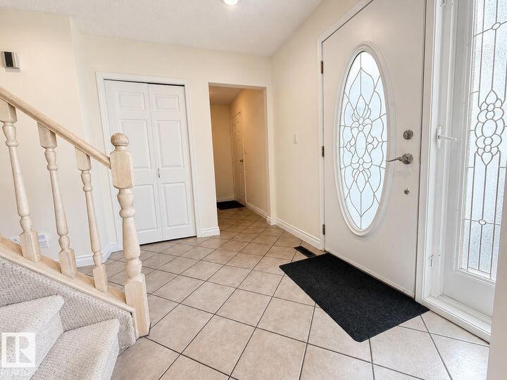 Property Photo:  13 Canyon Drive  AB T8H 1N3 