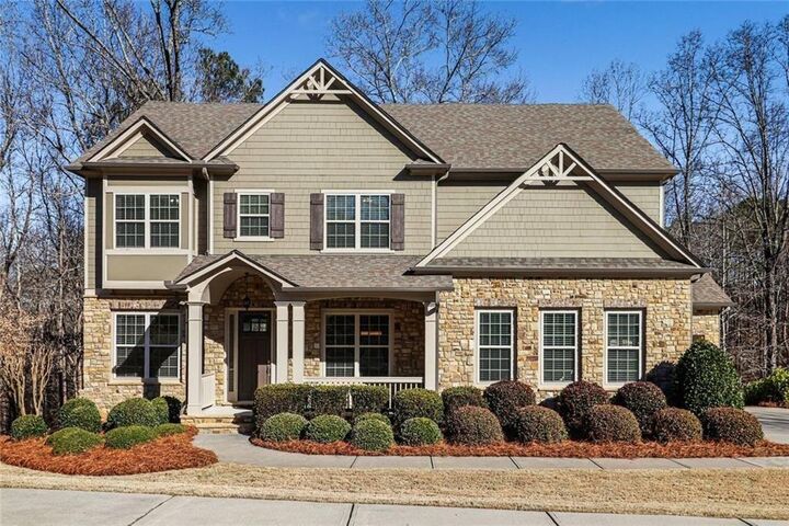 Property Photo:  2720 Cogburn Lane  GA 30004 