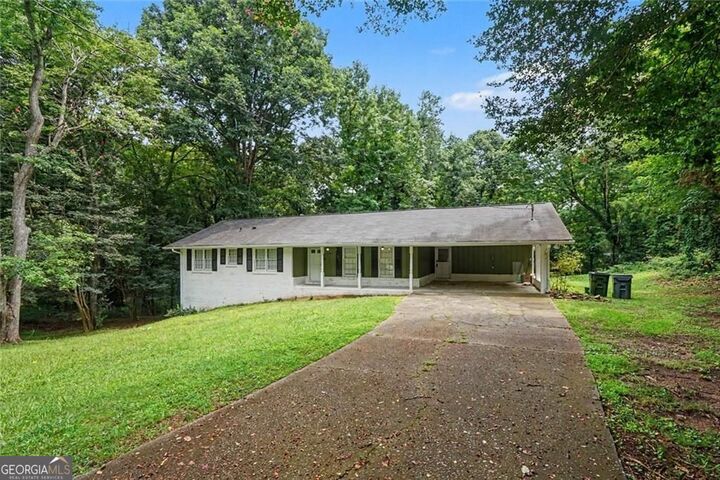 Property Photo:  2826 Manor Court  GA 30078 