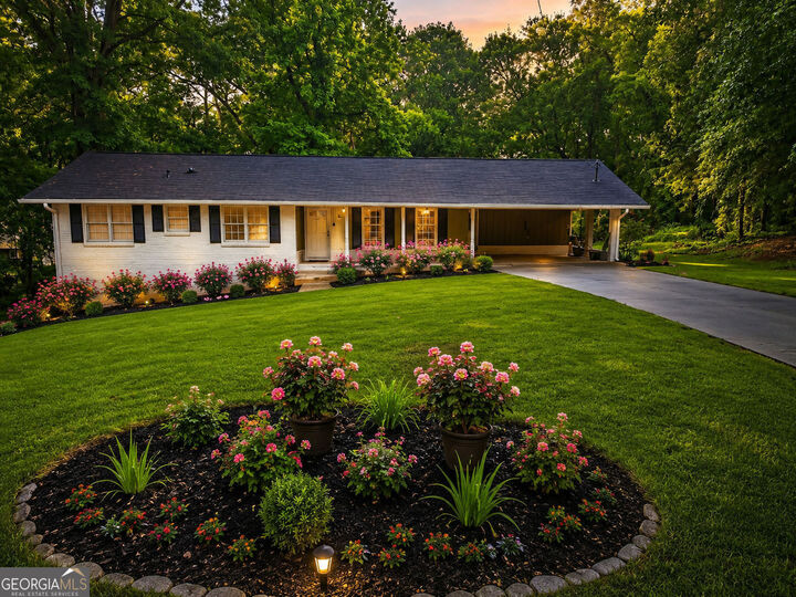 Property Photo:  2826 Manor Court  GA 30078 