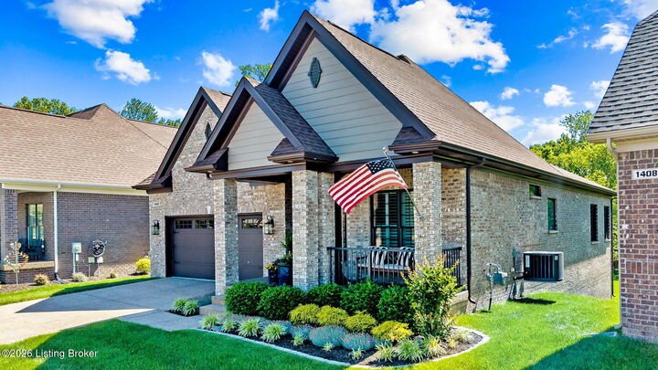 Property Photo:  1410 Coolhouse Way  KY 40223 