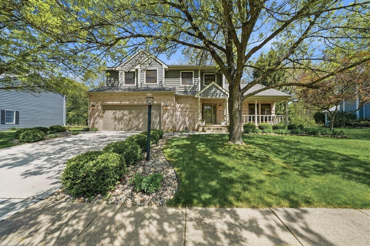 Property Photo:  105 Andover Drive  IN 46383 