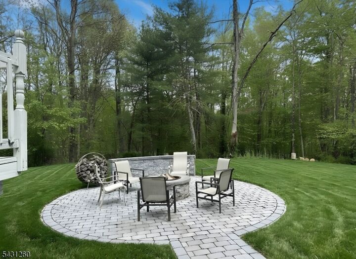 Property Photo:  7 Vansickle Rd  NJ 07826 