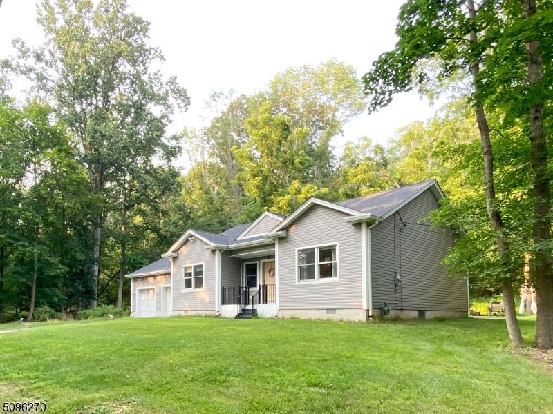 Property Photo:  6 Moiyas Rd  NJ 07470 