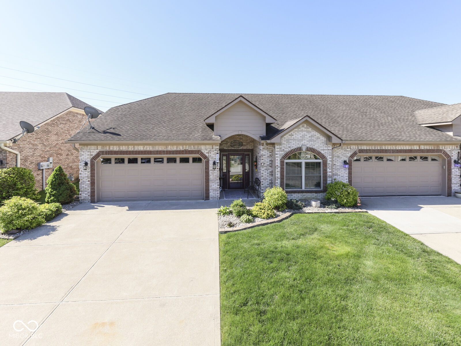 Property Photo:  7746 Rosa Drive  IN 46237 