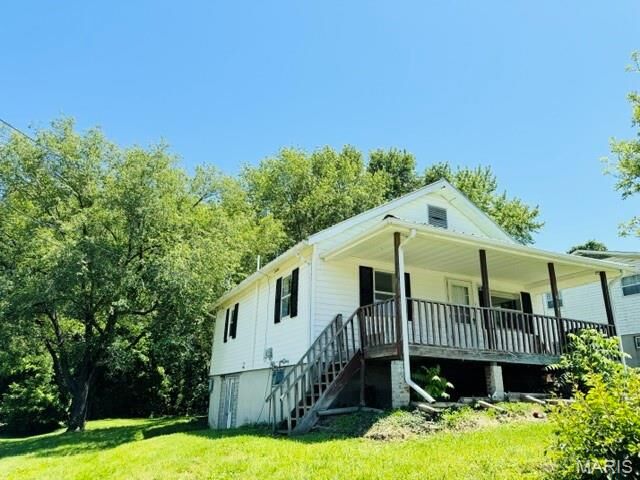 Property Photo: 414 Howard Street MO 63755