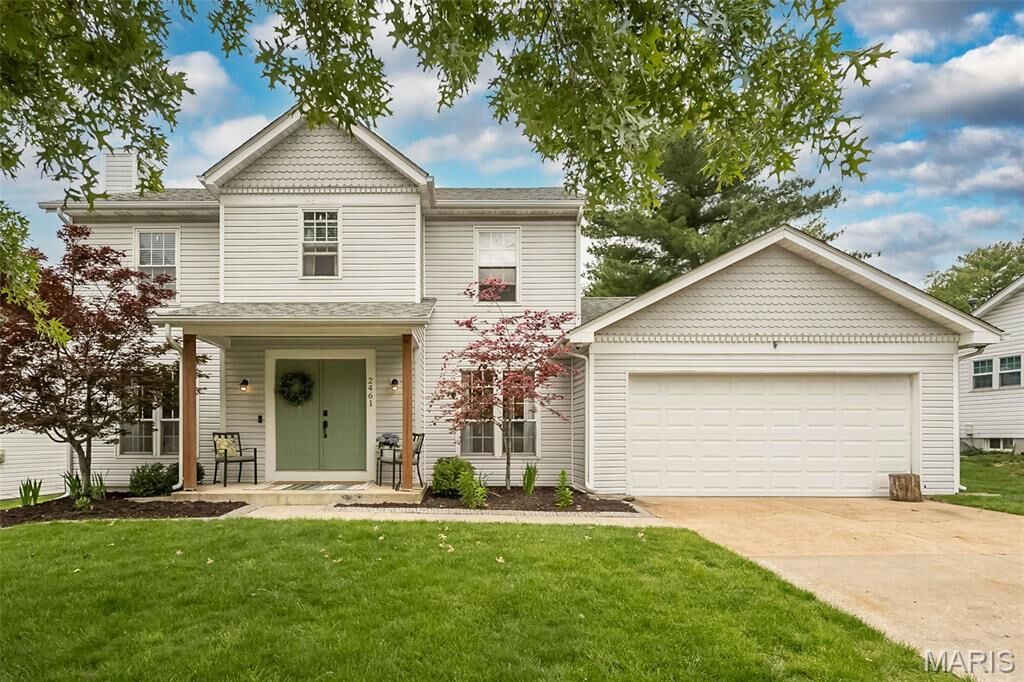 Property Photo: 2461 Forest Leaf Parkway MO 63011