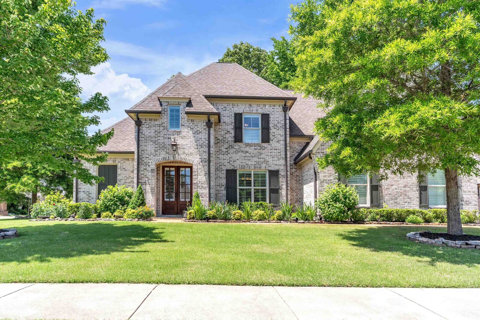 Property Photo:  255 Saunders Creek Cir  TN 38066 