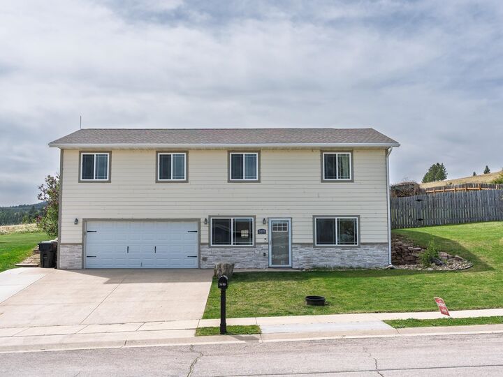 Property Photo: 3409 Roughlock Lane SD 57783