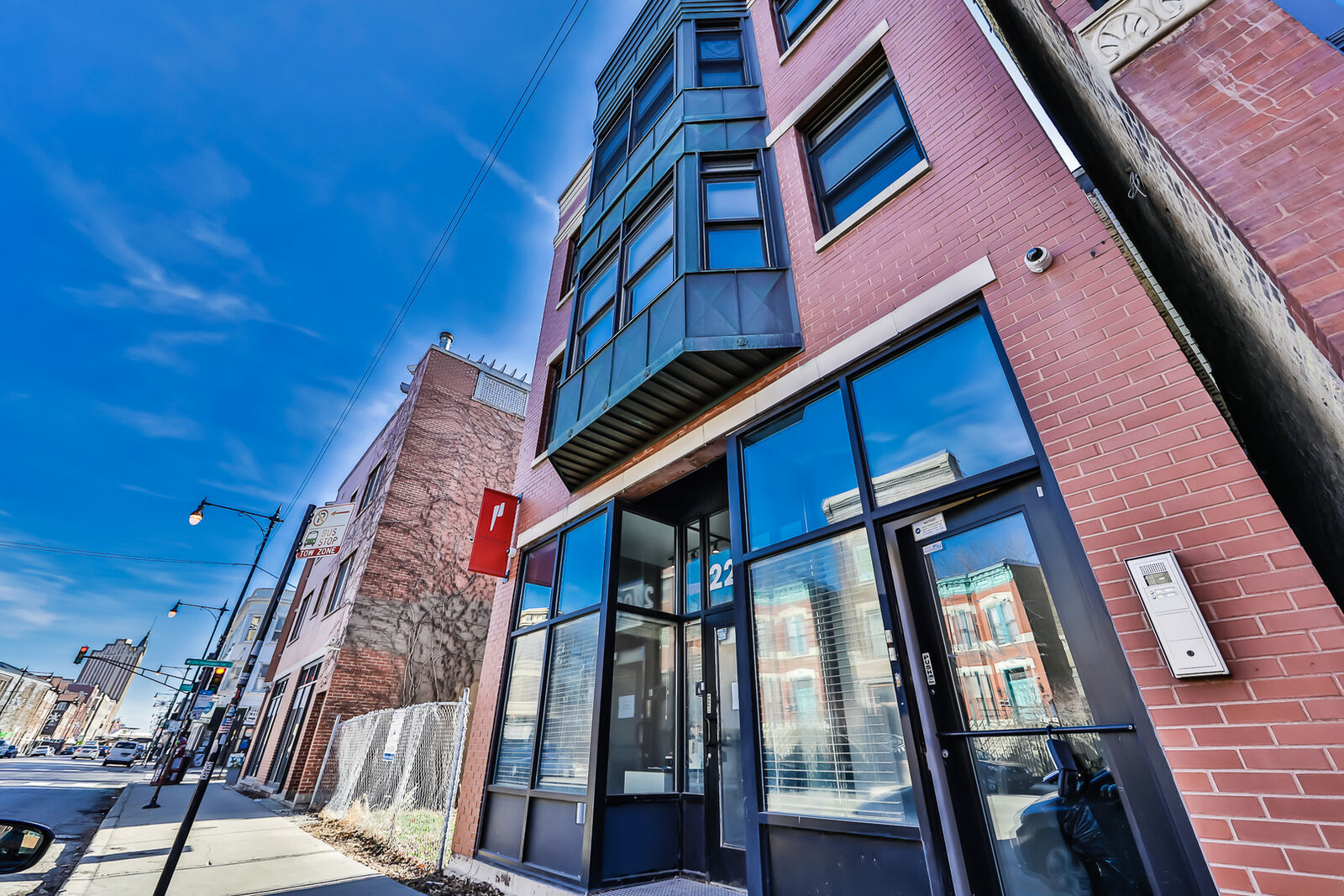 Property Photo:  2209 W North Avenue 3  IL 60647 